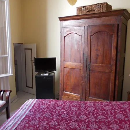 호텔 L'oursin 쎙-쟝-꺞-페하